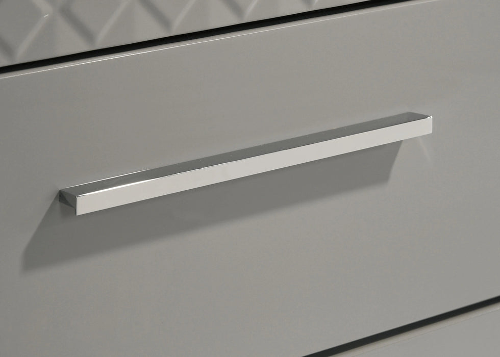 Ives Chest of Drawers