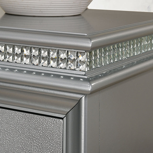 MADDIE Dresser, Silver